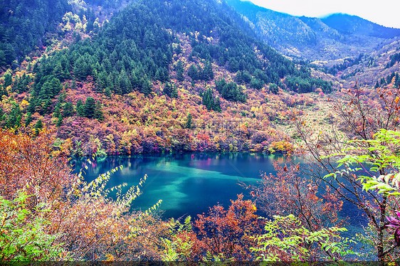 聚氨酯保溫鋼管介紹(聚氨酯保溫噴涂多少錢一平方) 聚氨酯保溫鋼管介紹(聚氨酯保溫噴涂多少錢一平方)